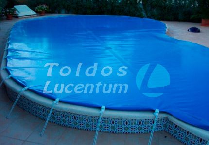 Toldos Lucentum cubierta de piscina
